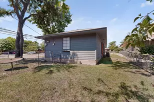 2104 Hillburn Dr, Dallas, TX 75227 - Photo 34