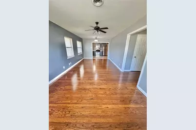 2104 Hillburn Drive, Dallas, TX 75227 - Photo 8