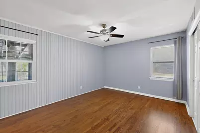 2104 Hillburn Drive, Dallas, TX 75227 - Photo 18