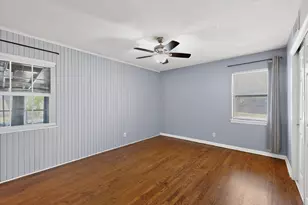 2104 Hillburn Dr, Dallas, TX 75227 - Photo 18