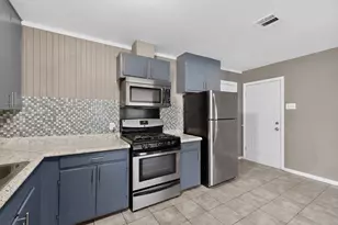 2104 Hillburn Dr, Dallas, TX 75227 - Photo 12
