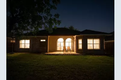 1003 Morningside Drive, Grand Prairie, TX 75052 - Photo 6