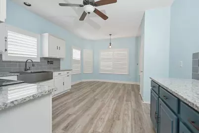 1003 Morningside Drive, Grand Prairie, TX 75052 - Photo 10