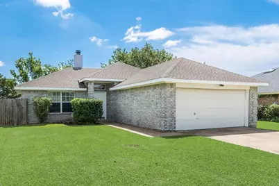 1415 S Medora Street, Terrell, TX 75160 - Photo 1