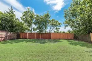 1415 S Medora St, Terrell, TX 75160 - Photo 20