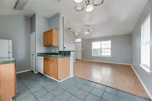 1415 S Medora St, Terrell, TX 75160 - Photo 6