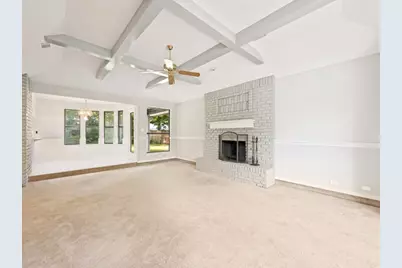 1702 Dickerson Drive, Pantego, TX 76013 - Photo 4