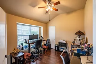 7427 Lake Front Trail, Arlington, TX 76002 - Photo 4
