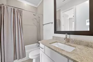 610 Dalton Ln, Irving, TX 75039 - Photo 4