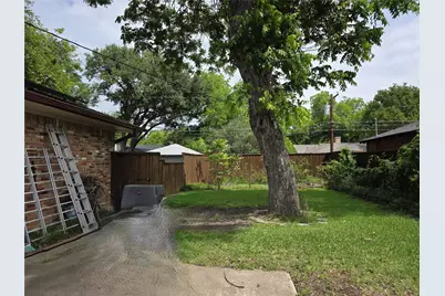 10711 Clearbrook Lane, Dallas, TX 75218 - Photo 16