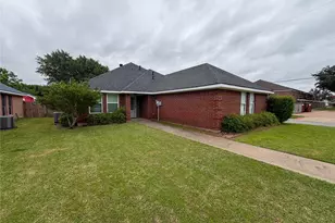 1901 Monte Cristo Way, Sherman, TX 75092 - Photo 2