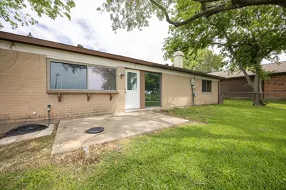 722 Meadowglen Drive, Duncanville, TX 75137 - Photo 24