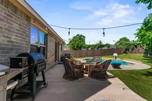 6901 Sylvan Meadows Dr, Fort Worth, TX 76120 - Photo 32