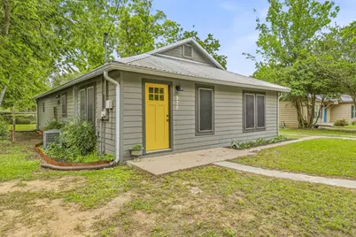 975 N Neblett Street, Stephenville, TX 76401 - Photo 24