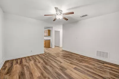 975 N Neblett Street, Stephenville, TX 76401 - Photo 12