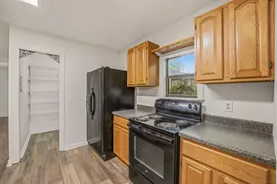 975 N Neblett St, Stephenville, TX 76401 - Photo 18