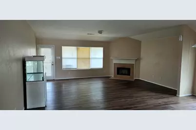 104 Idlewheat Lane, Dallas, TX 75241 - Photo 4