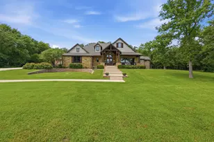 2304 Winchester Ct, Tolar, TX 76476 - Photo 2