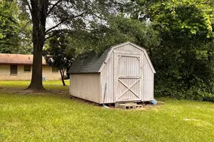 303 Crow, Linden, TX 75563 - Photo 16