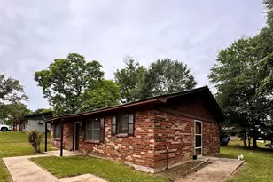303 Crow, Linden, TX 75563 - Photo 2