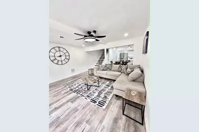 2135 Fleur De Lis Court, Arlington, TX 76012 - Photo 6