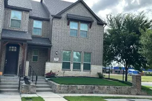 5585 Crosby Dr, North Richland Hills, TX 76180 - Photo 2