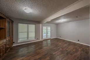 2030 Golf Ct, Denton, TX 76205 - Photo 12