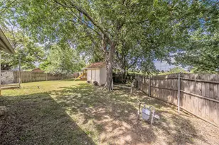 2030 Golf Ct, Denton, TX 76205 - Photo 34