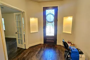 210 Spruce Valley Dr, Justin, TX 76247 - Photo 4