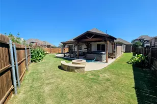 210 Spruce Valley Dr, Justin, TX 76247 - Photo 32