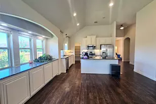 210 Spruce Valley Dr, Justin, TX 76247 - Photo 12