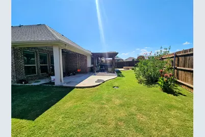 210 Spruce Valley Drive, Justin, TX 76247 - Photo 28
