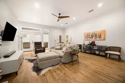 5711 Ross Avenue #6, Dallas, TX 75206 - Photo 8