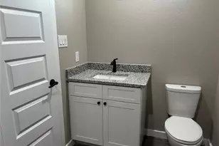 301 NW 23rd St, Mineral Wells, TX 76067 - Photo 12