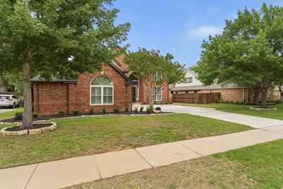 3216 Preakness Drive, Flower Mound, TX 75028 - Photo 4