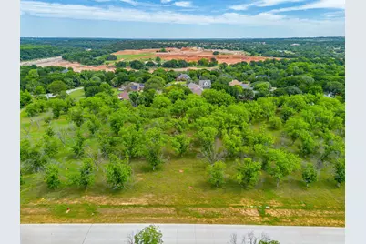 1000 E Landings N, Granbury, TX 76049 - Photo 12