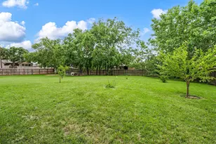 404 Brookview Dr, Decatur, TX 76234 - Photo 34