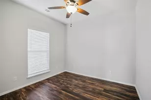 818 Rose St, Denton, TX 76209 - Photo 2