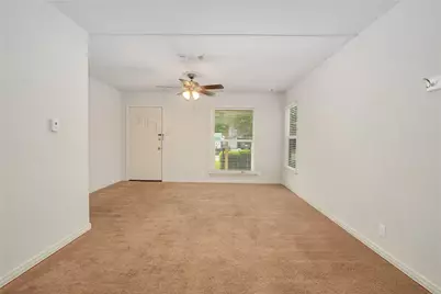 5832 Locke Avenue, Fort Worth, TX 76107 - Photo 12