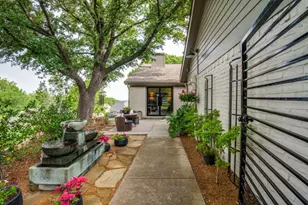 318 Columbia Dr, Rockwall, TX 75032 - Photo 2