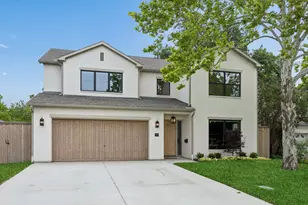 10215 Lynford Dr, Dallas, TX 75238 - Photo 1