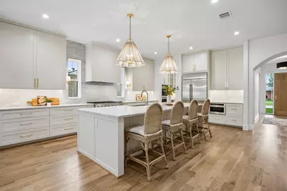 10215 Lynford Drive, Dallas, TX 75238 - Photo 10