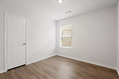 1601 Romans Road, Ennis, TX 75119 - Photo 12