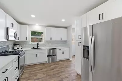 1900 Charleston Drive, Bedford, TX 76022 - Photo 14