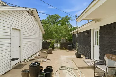 1900 Charleston Drive, Bedford, TX 76022 - Photo 30