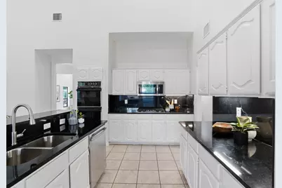 4661 Thanksgiving Lane, Plano, TX 75024 - Photo 12