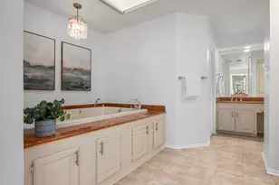 320 S Irving Heights Dr, Irving, TX 75060 - Photo 20