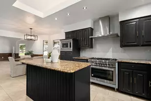 320 S Irving Heights Dr, Irving, TX 75060 - Photo 12
