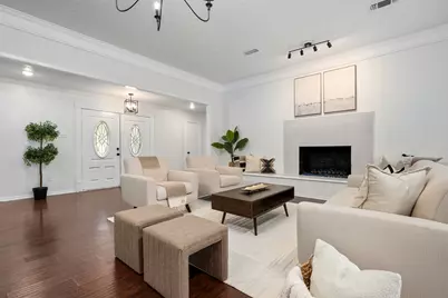 320 S Irving Heights Drive, Irving, TX 75060 - Photo 6
