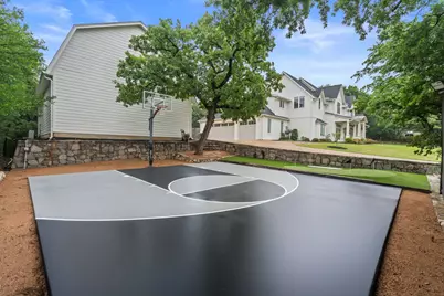 4207 Kelly Elliott Road, Arlington, TX 76016 - Photo 6